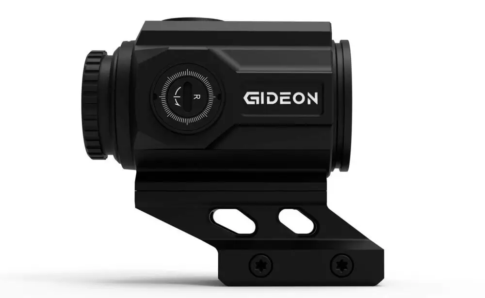 Gideon Optics Advocate on a mounting bracket